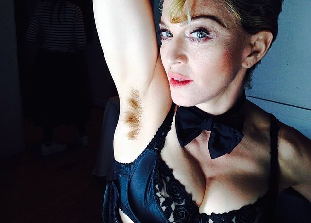 Madonna şochează pe Instagram