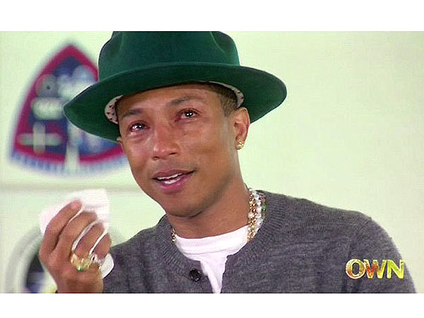 VIDEO: Pharrell în lacrimi de la „Happy