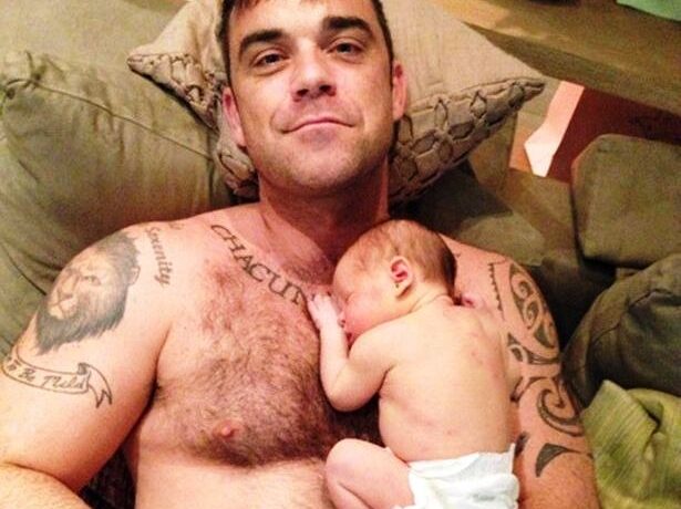 Robbie Williams e cel mai fericit bărbat din lume. Uite ce veste l-a făcut să ţipe de fericire