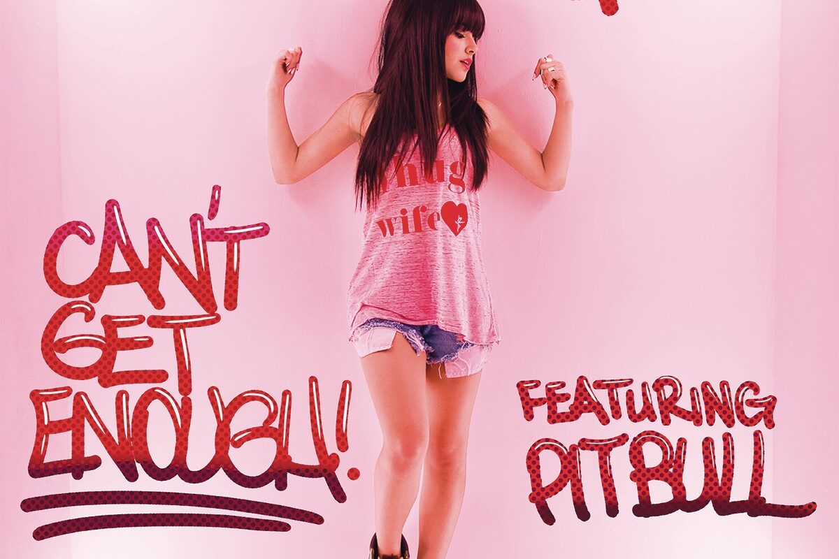 PIESĂ NOUĂ Becky G feat. Pitbull – Can’t Get Enough