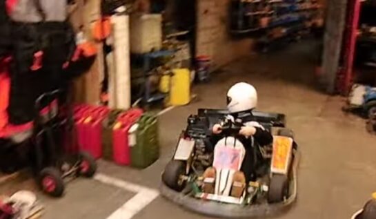 VIDEO VIRAL | Puştiul ăsta parchează kartul „like a boss”. Şi Vettel ar putea să ia lecţii de la el!
