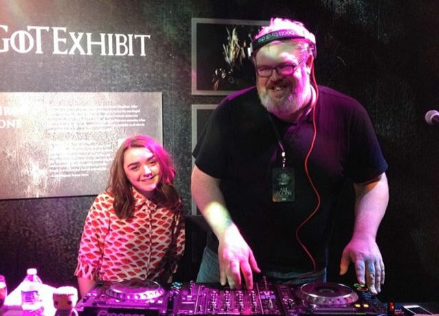 Îl ştii pe Hodor din Game Of Thrones? Ştiai că e DJ? Ascultă una din piesele lui!
