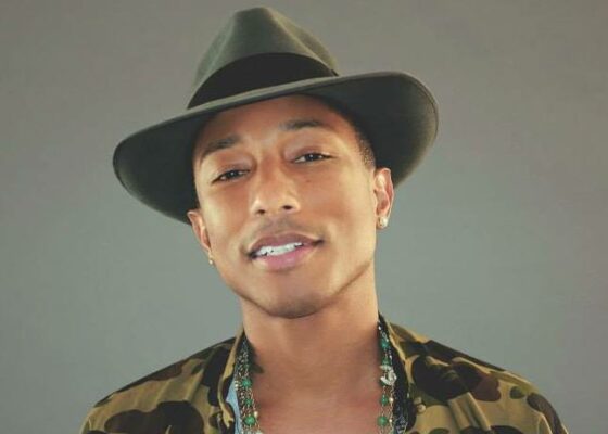 VIDEOCLIP NOU: Pharrell Williams – Come Get It Bae (cu Miley Cyrus)