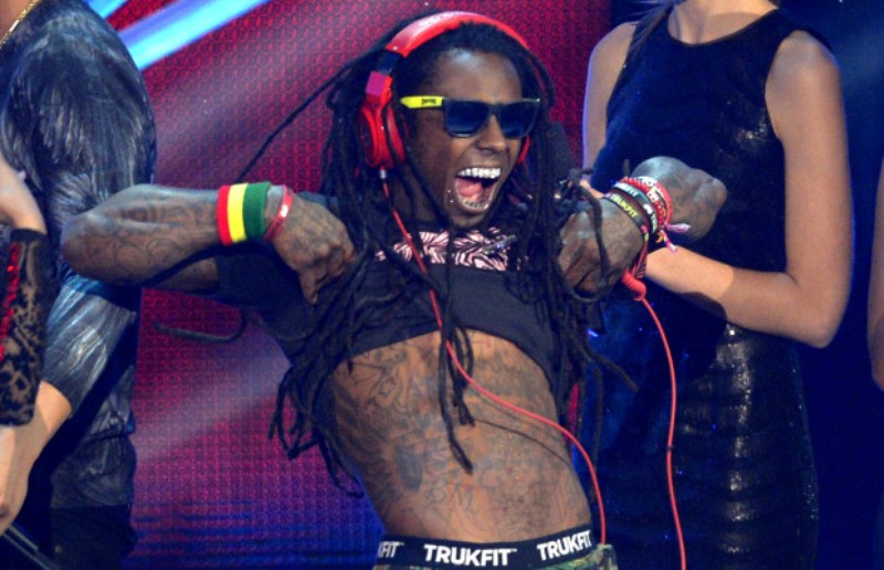 VIDEO OMG! Lil Wayne a ajuns la spitalul de nebuni