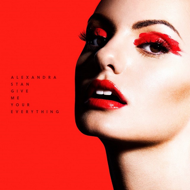 VIDEOCLIP NOU: Alexandra Stan – Give Me Your Everything