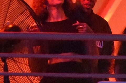 FOTO: Beyonce şi Jay-Z ne arată că se iubesc la fel de mult