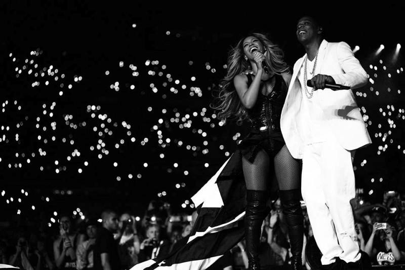 VIDEO FRUMI | Povestea lui Beyoncé şi Jay Z în şase minute şi 55 de secunde. Ţi se va face pielea de găină!