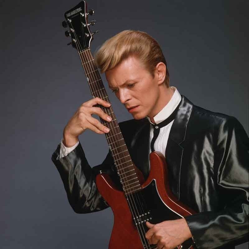BETON! Viaţa lui David Bowie în fotografii. Se pregăteşte să lanseze cel de-al 26-lea album!