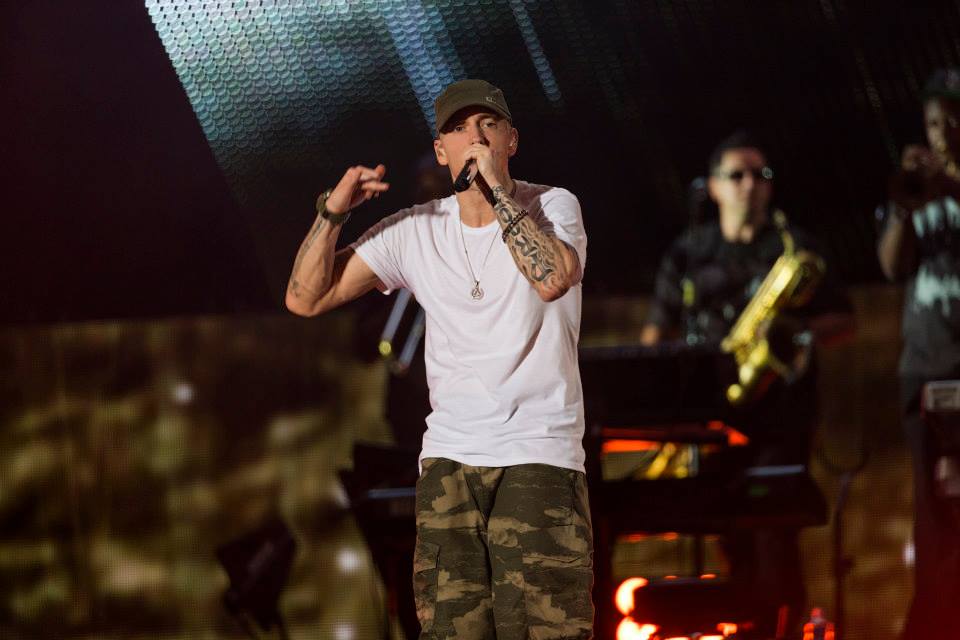 La mulți ani, Eminem!