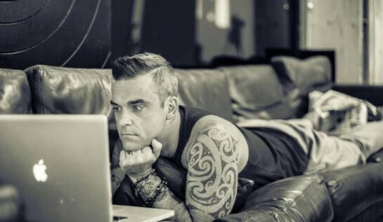 VIDEO FRUMI | Robbie Williams a dansat în faţa soţiei sale care se pregătea să nască
