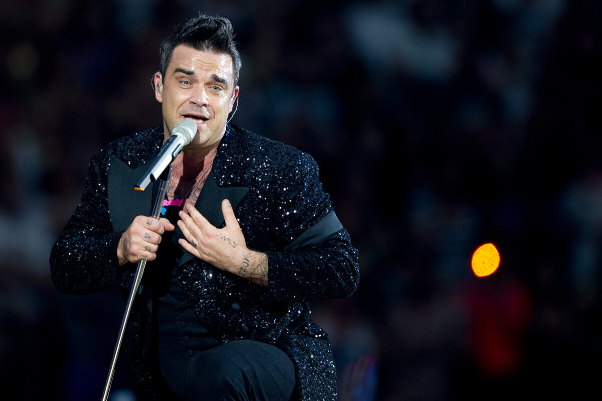 VIDEO | Robbie Williams a anunţat concertele de anul viitor. Uite dacă vine şi în România!