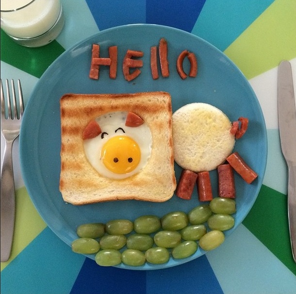 FOTO FRUMI: O mămică transfomă micul dejun al copiilor în ARTĂ!
