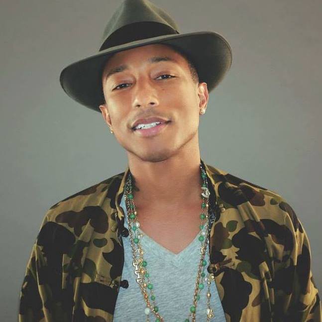 Pharrell a primit stea pe Hollywood Walk of Fame