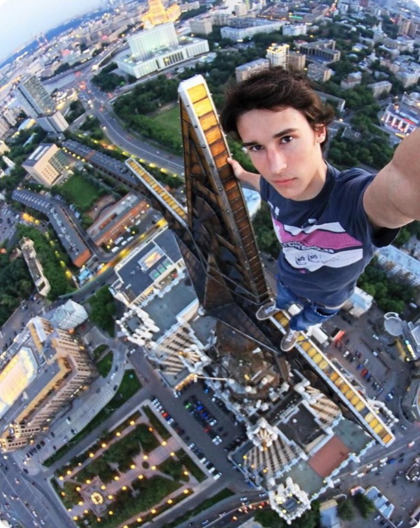 FOTO WOW | Selfie-uri incredibile! Fake sau nu?