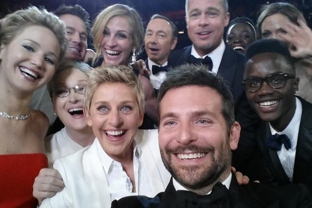 FOTO OMG | Cele mai importante selfie-uri ale anului 2014