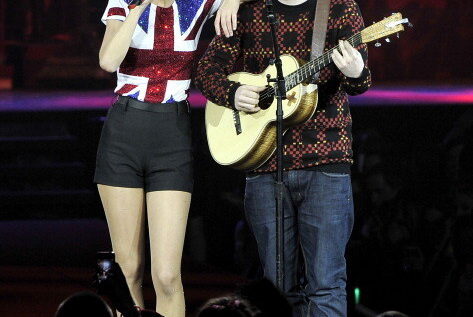 Taylor Swift și Ed Sheeran |10 momente în care au demonstrat cât de puternică e prietenia dintre ei