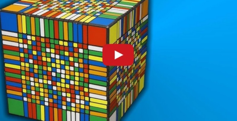VIDEO OMG! El a stat 7 ore să rezolve cel mai greu cub rubic din lume!