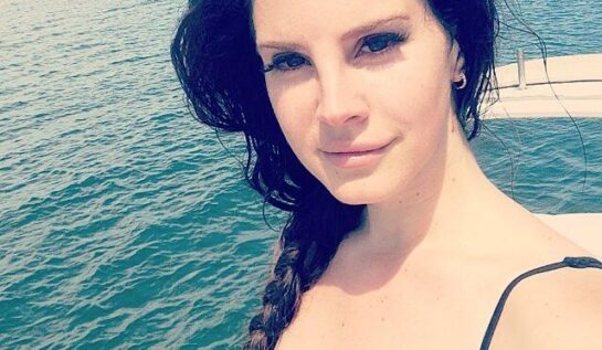 SELFIE FRUMI | Cu cine crezi că seamănă Lana del Rey?
