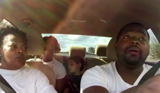 VIDEO LOL | De ce nu e bine să conduci cu mama ta în maşină