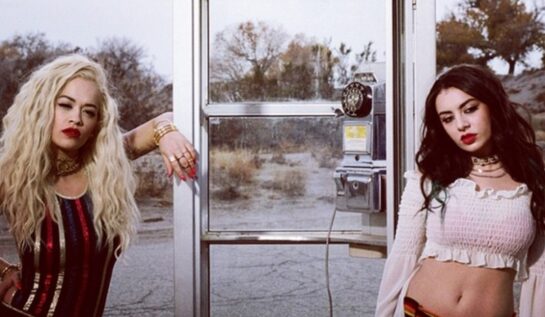 Charli XCX are o poză HOT cu ea și Rita Ora de la filmările videoclipului „Doing It” !