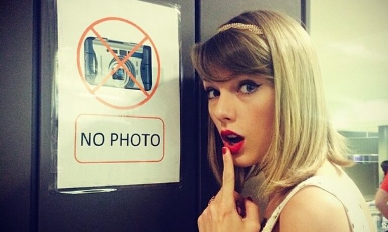 FOTO OMG | Taylor Swift și prietenele ei FRUMI sucesc mințile băieților!