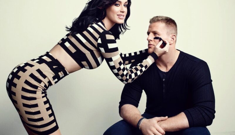 FOTO: Katy Perry a pozat pentru coperta revistei sportive ESPN