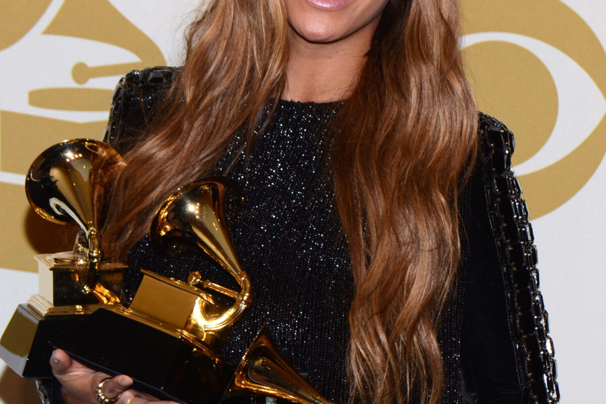 VIDEO BETON | Beyonce a cântat în amintirea lui Stevie Wonder la premiile Grammy