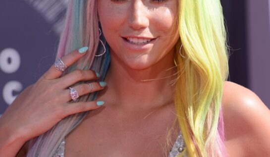 VIDEO FORZĂ | Kesha vorbește despre noile piese pe care le va lansa curând