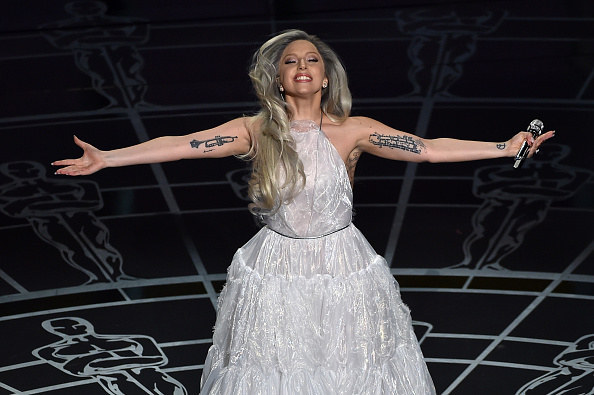 VIDEO | Lady Gaga a cântat GENIAL la premiile OSCAR