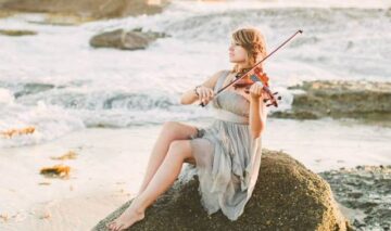 VIDEO OMG | Trebuie să asculți cele mai celebre piese din filmele Hollywood cântate la vioară
