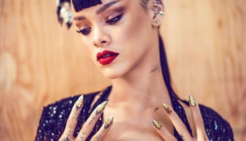Rihanna explică de ce lansarea viitorului album durează atât de mult!