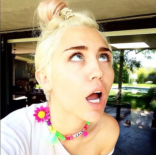 TOP 9 cele mai ciudate fotografii postate de Miley Cyrus pe Instagram