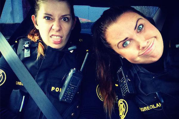 Poliţia din capitala Islandei are cel mai COOL cont de Instagram!