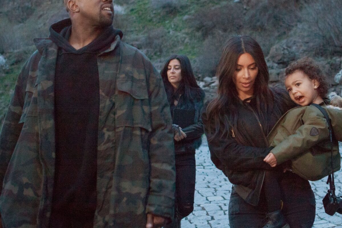 Kanye și Kim au botezat-o pe North West în Israel