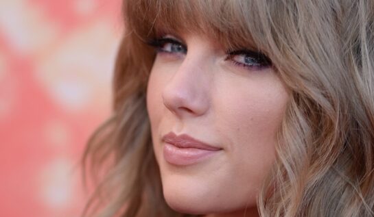 TOP 7 cele mai tari cover-uri cântate de Taylor Swift