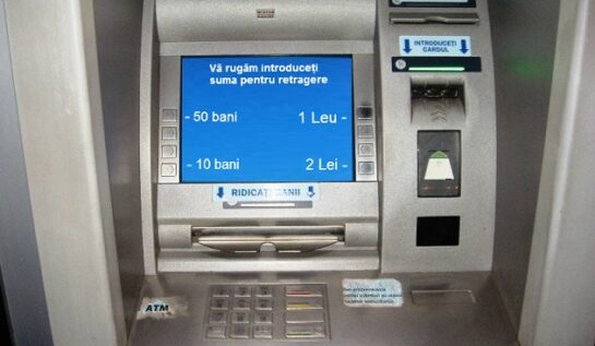 Adio chetă în Vamă! Băncile au instalat bancomate de la care se pot scoate 50 de bani și un leu!