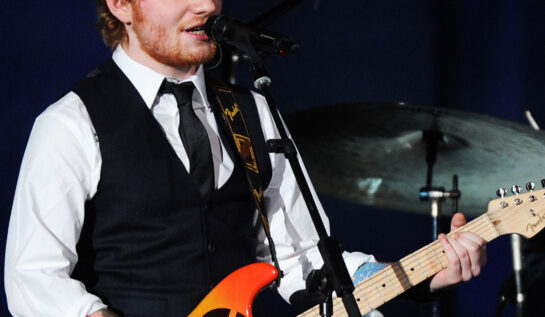Ed Sheeran e favoritul cuplurilor! Vezi ce s-a întâmplat la concertul său!