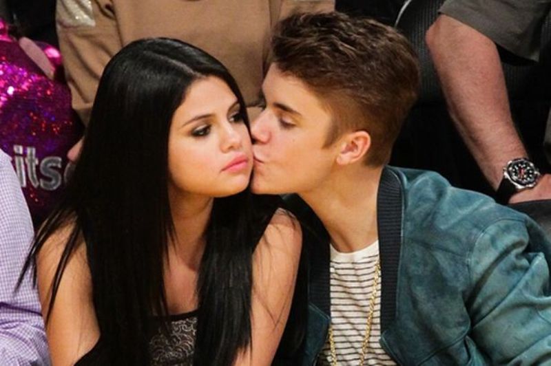OMG! Selena Gomez s-a săturat de Bieber. Uite de ce nu mai vrea să se împace cu el!