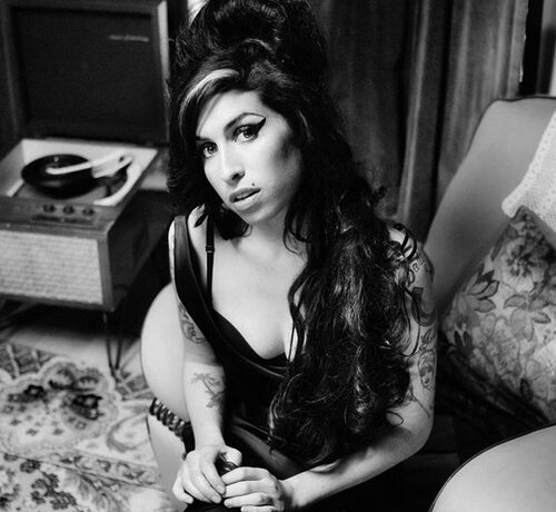 VIDEO: Filmul despre viața lui Amy Winehouse are un TRAILER oficial. Fanii au plâns când l-au văzut!