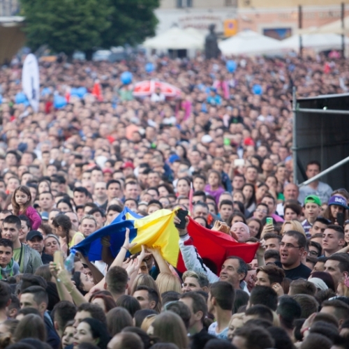 Forza ZU: TOP 8 fotografii care arată că publicul de la Sibiu a fost FORZĂ!