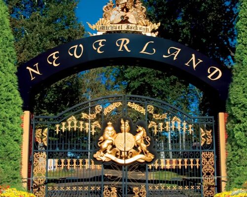 Neverland-ul lui Michael Jackson e scos la vânzare pentru o sumă fabuloasă