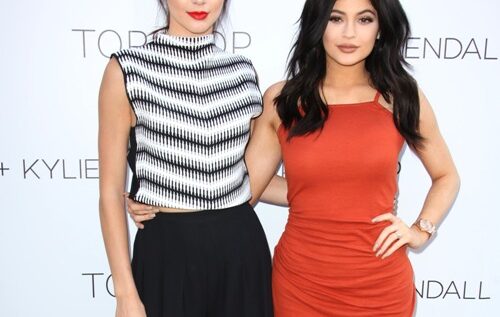 Kendall și Kylie Jenner au făcut cel mai cool test pentru surori!