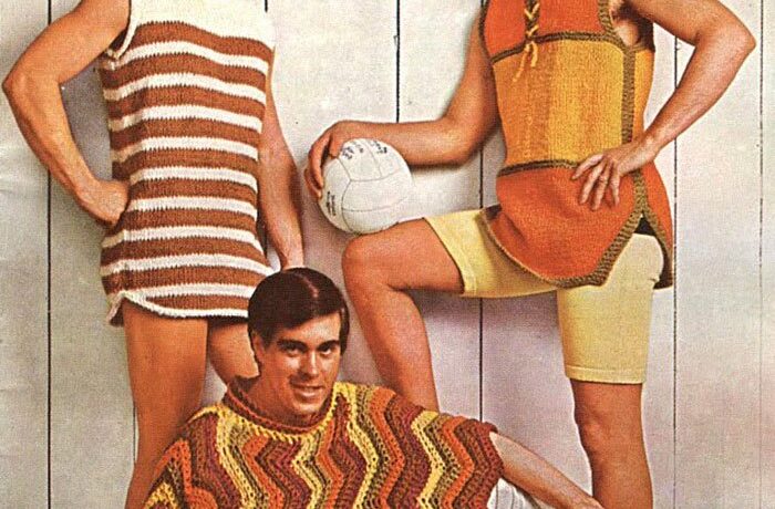 FOTO LOL | Așa arătau reclamele la haine în anii ’70. Crezi că ai purta așa ceva?