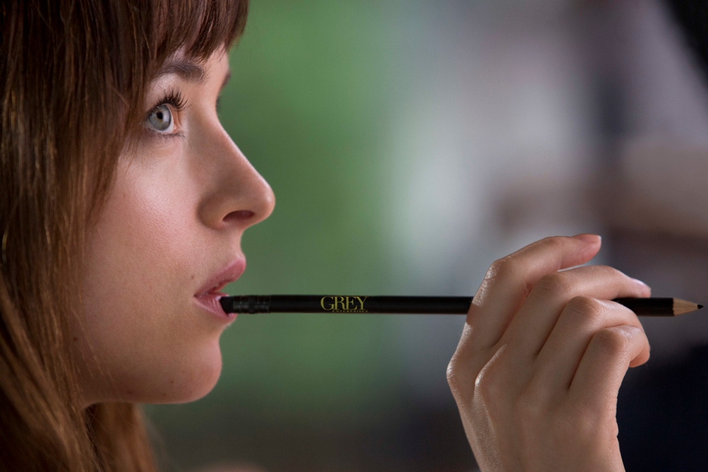 VIDEO OMG: Adevărul dureros despre „Fifty Shades Of Grey. Îţi vei schimba complet părerea despre film!