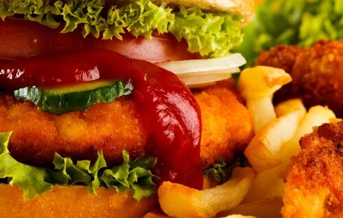 TOP 5 variante sănătoase de mâncat la fast food. Care e preferata ta?