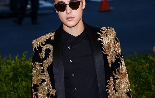 FOTO: Justin Bieber a ajuns în fața altarului. Cine crezi că e mireasa lui?