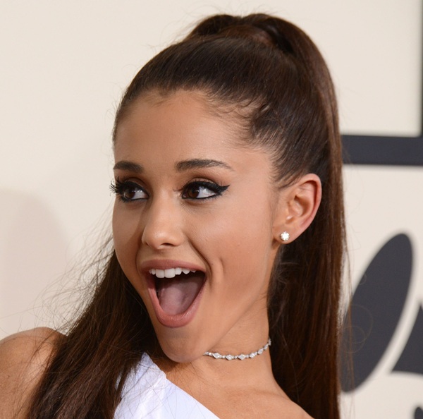 VIDEO: Ariana Grande are un nou iubit. A scos-o în oraș și i-a cumpărat… gogoși!