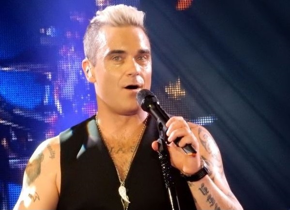 FOTO LOL: Trebuie să vezi primul meme cu Robbie Williams după 3 luni în Vaslui