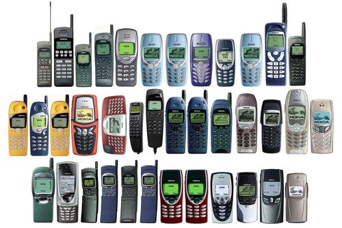 7 telefoane mobile care făceau senzație acum 10 ani. Ți le mai aduci aminte?