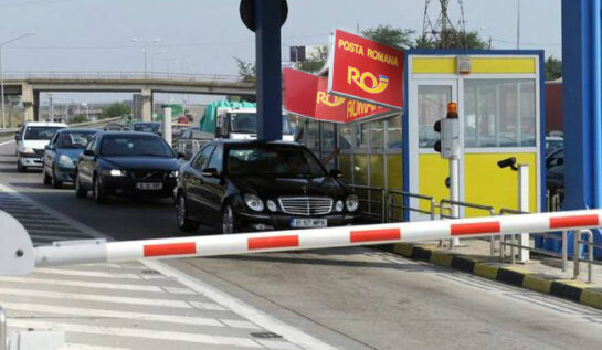 Autoritățile au deschis un ghișeu poștal la Podul de la Fetești pentru românii care vor să stea și mai mult la coadă!